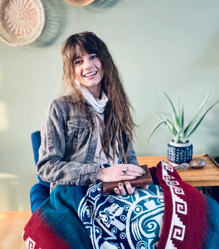 Rachael-Geurkink-Nuanced-Art-and-Energy-Women-and-Spirituality-Conference